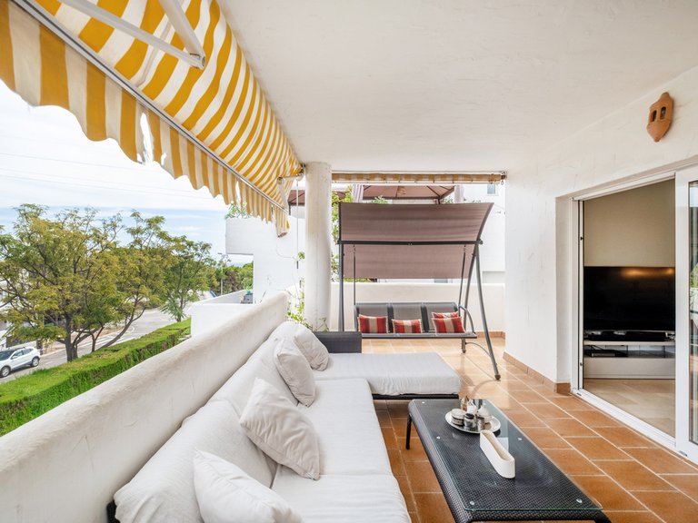 Apartment for Sale in The Golden Mile, Malaga 4