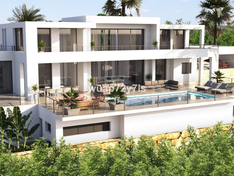 Villa for Sale in Benahavís, Malaga 1