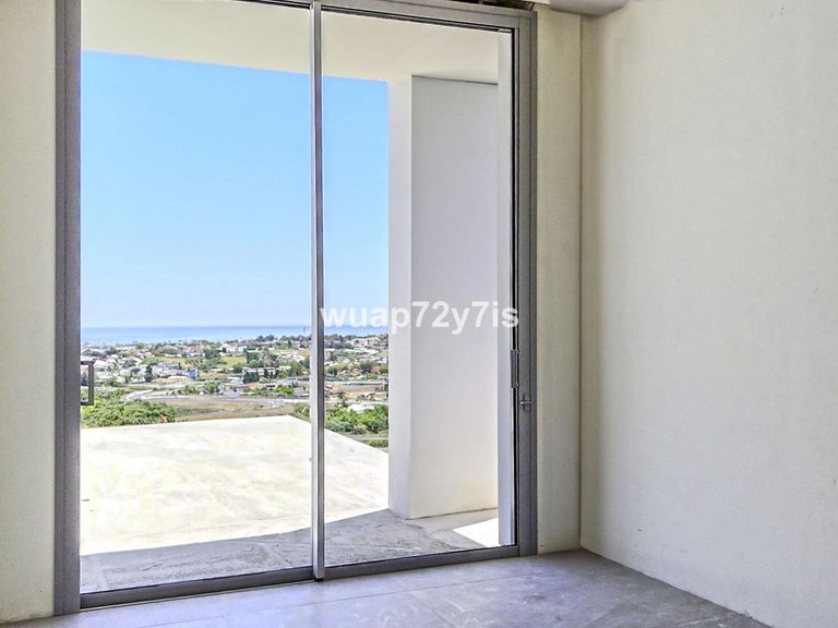Villa for Sale in Benahavís, Malaga 12