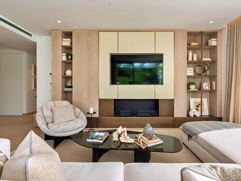 Apartment for Sale in Nueva Andalucía, Malaga 9