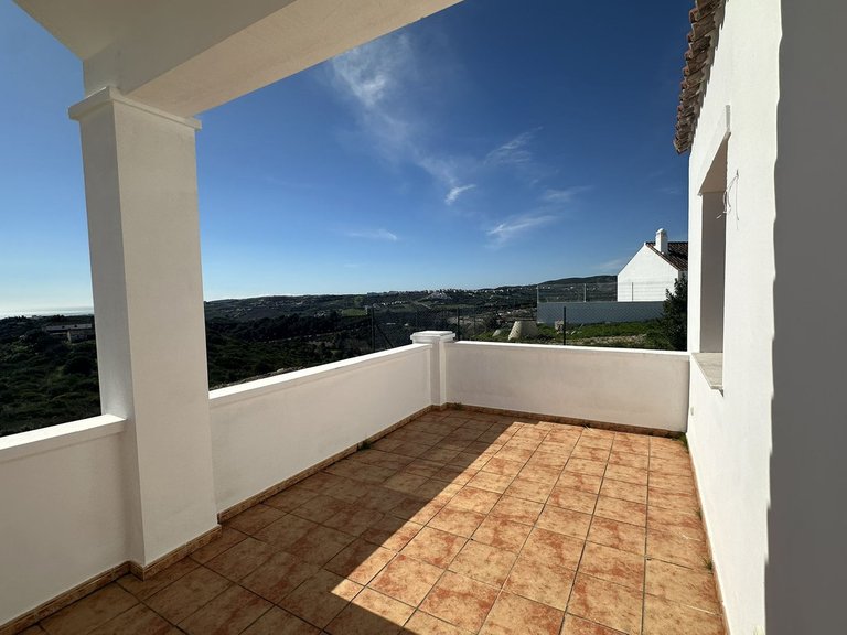 Villa for Sale in Doña Julia, Malaga 17