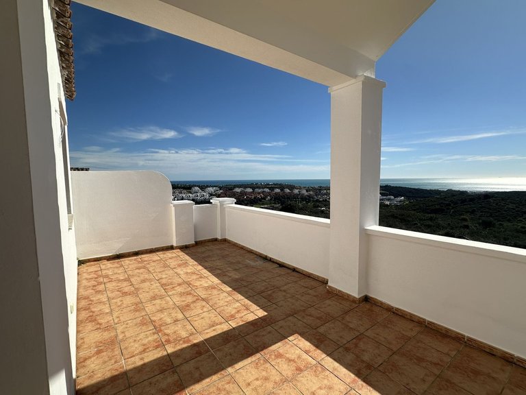 Villa for Sale in Doña Julia, Malaga 18