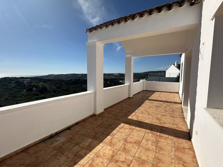 Villa for Sale in Doña Julia, Malaga 21