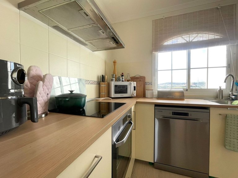 Apartment for Sale in Estepona, Malaga 10