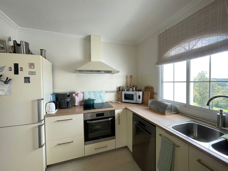 Apartment for Sale in Estepona, Malaga 11