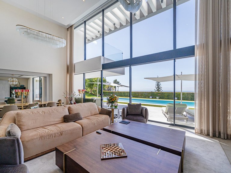 Villa for Sale in Los Arqueros, Malaga 10