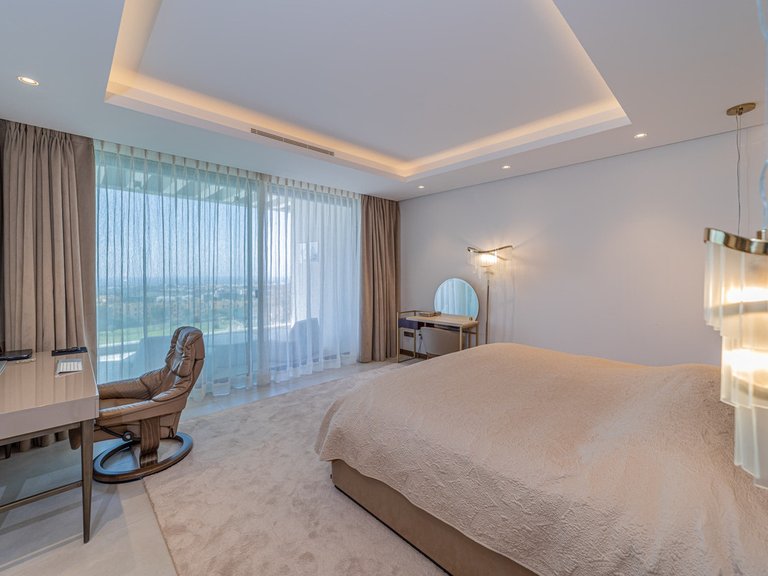 Villa for Sale in Los Arqueros, Malaga 32