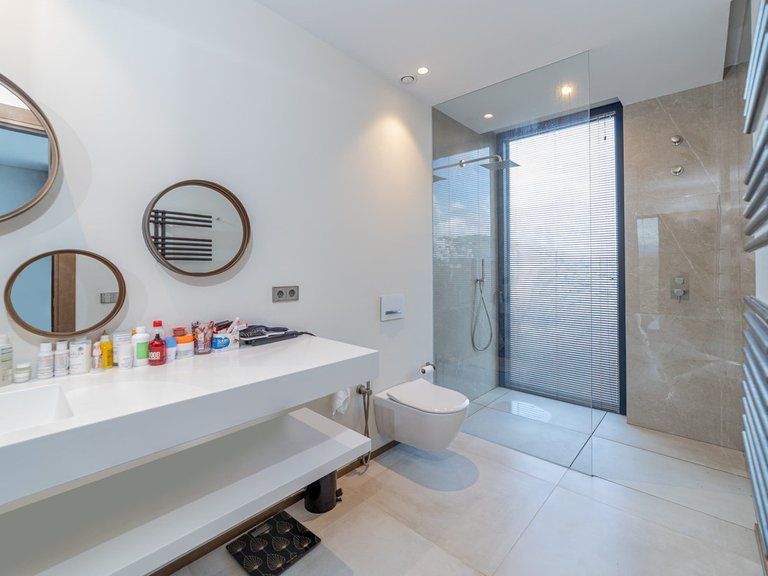 Villa for Sale in Los Arqueros, Malaga 43
