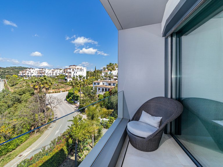 Villa for Sale in Los Arqueros, Malaga 51