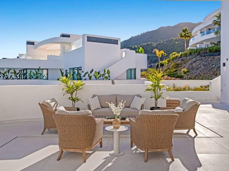 Apartment for Sale in Ojén, Malaga 15