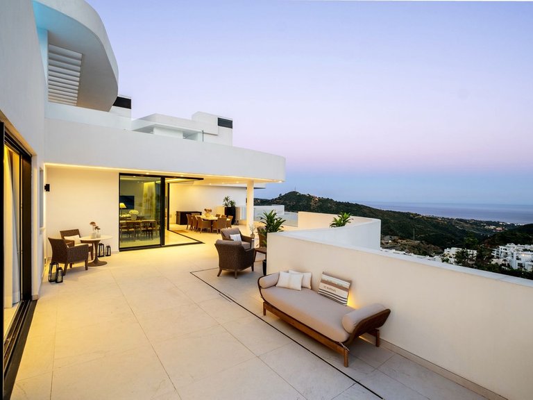 Apartment for Sale in Ojén, Malaga 61