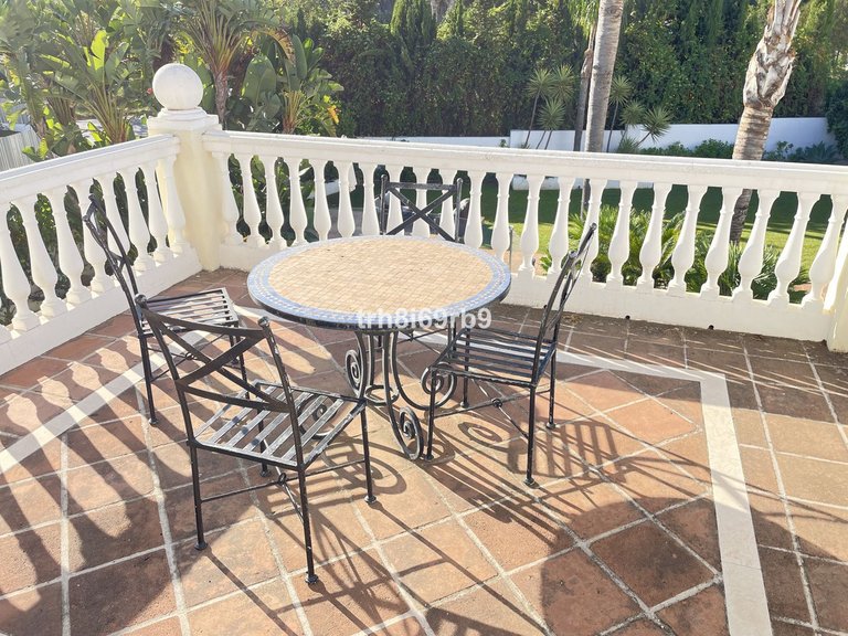 Villa for Sale in New Golden Mile, Malaga 15