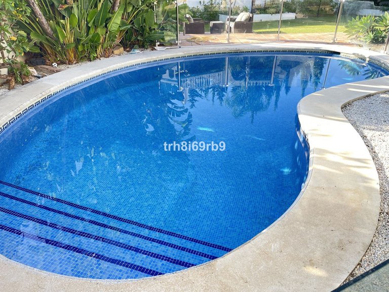 Villa for Sale in New Golden Mile, Malaga 22