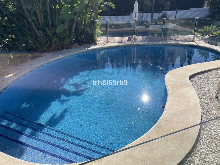Villa for Sale in New Golden Mile, Malaga 25