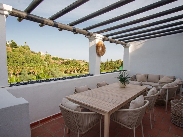 Apartment for Sale in La Quinta, Malaga 14