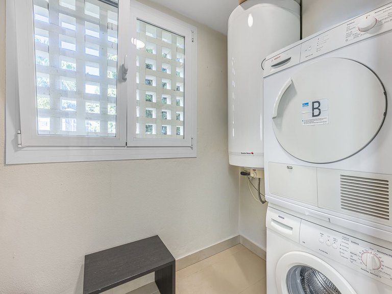Apartment for Sale in Marbella, Malaga 14