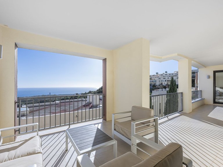 Apartment for Sale in Marbella, Malaga 24