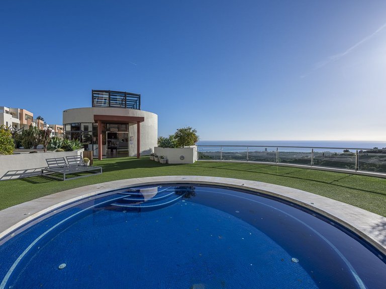 Apartment for Sale in Marbella, Malaga 35