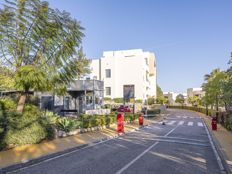 Apartment for Sale in Marbella, Malaga 40