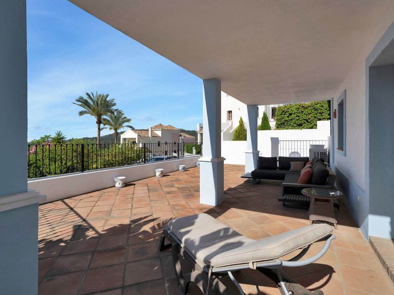 Villa for Sale in Benahavís, Malaga 23