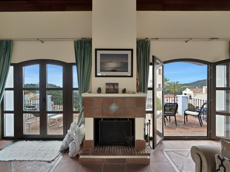 Villa for Sale in Benahavís, Malaga 5