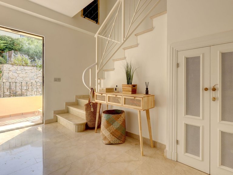 Apartment for Sale in La Quinta, Malaga 25
