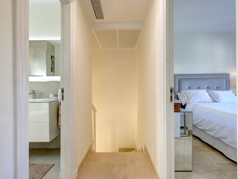 Apartment for Sale in La Quinta, Malaga 39