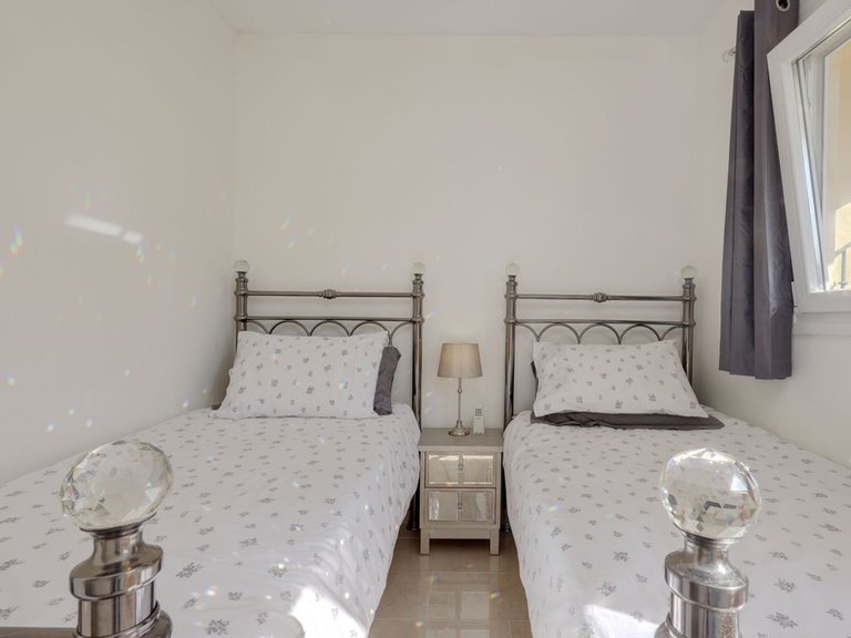 Apartment for Sale in La Quinta, Malaga 45