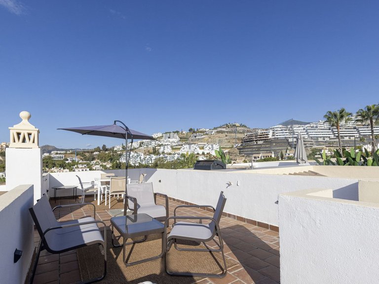 Apartment for Sale in La Quinta, Malaga 50