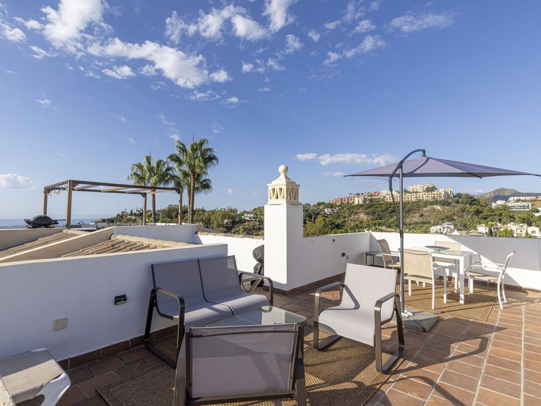 Apartment for Sale in La Quinta, Malaga 51