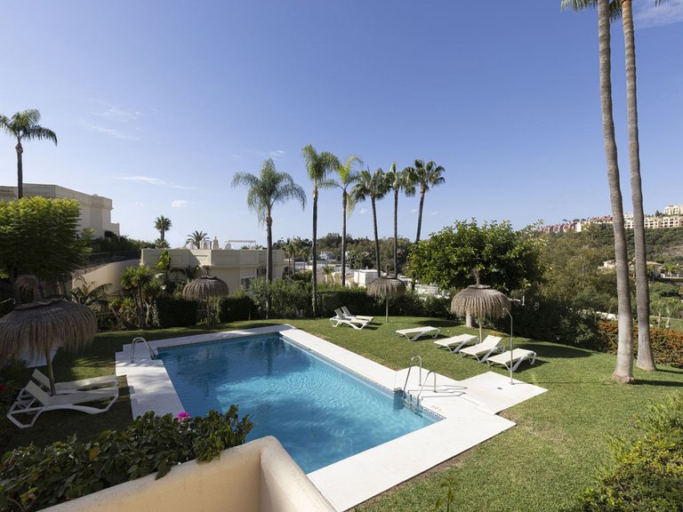 Apartment for Sale in La Quinta, Malaga 56