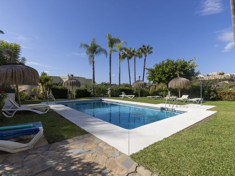 Apartment for Sale in La Quinta, Malaga 57