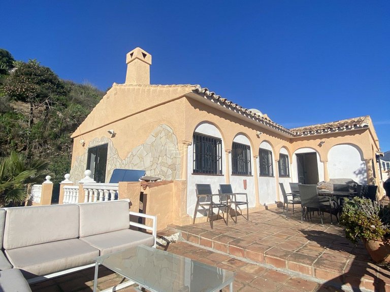 Villa for Sale in Mijas Costa, Malaga 11