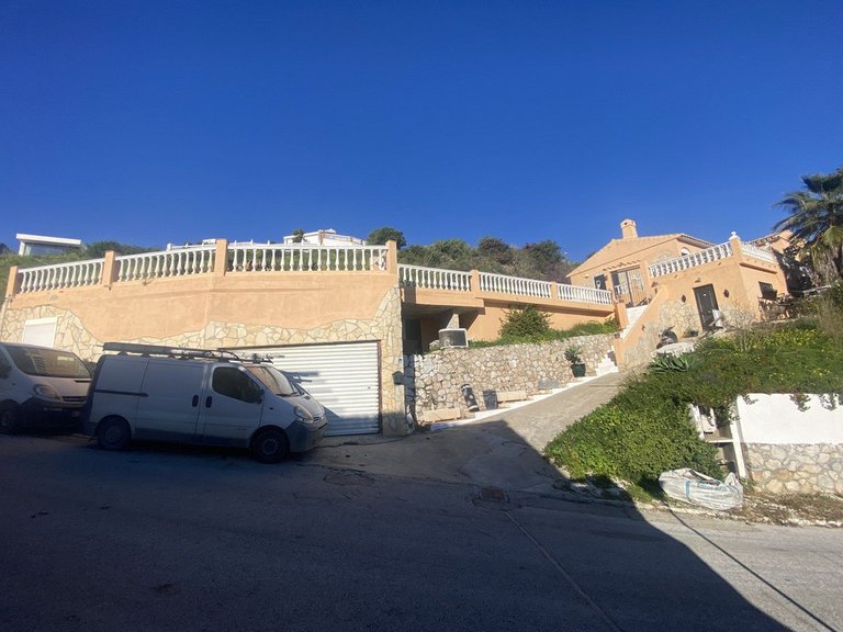 Villa for Sale in Mijas Costa, Malaga 2