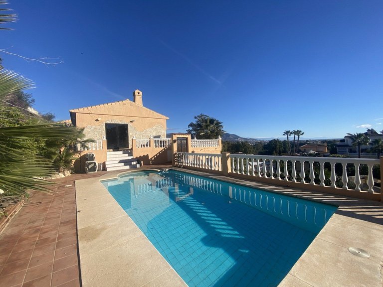 Villa for Sale in Mijas Costa, Malaga 4