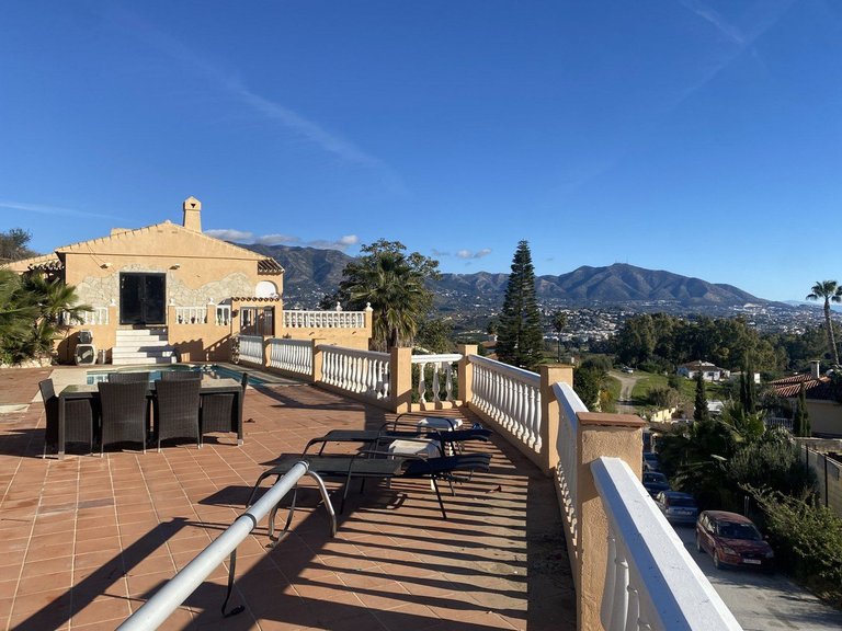Villa for Sale in Mijas Costa, Malaga 7