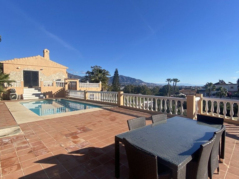 Villa for Sale in Mijas Costa, Malaga 8