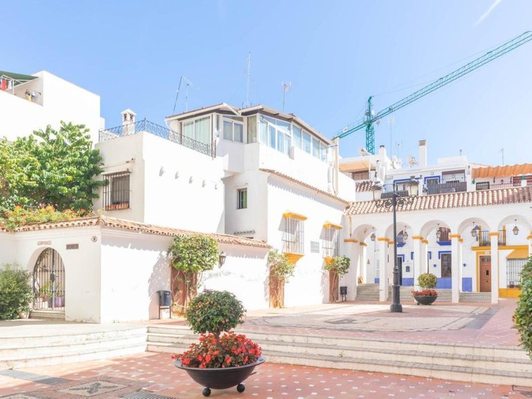 Villa for Sale in Marbella, Malaga 20