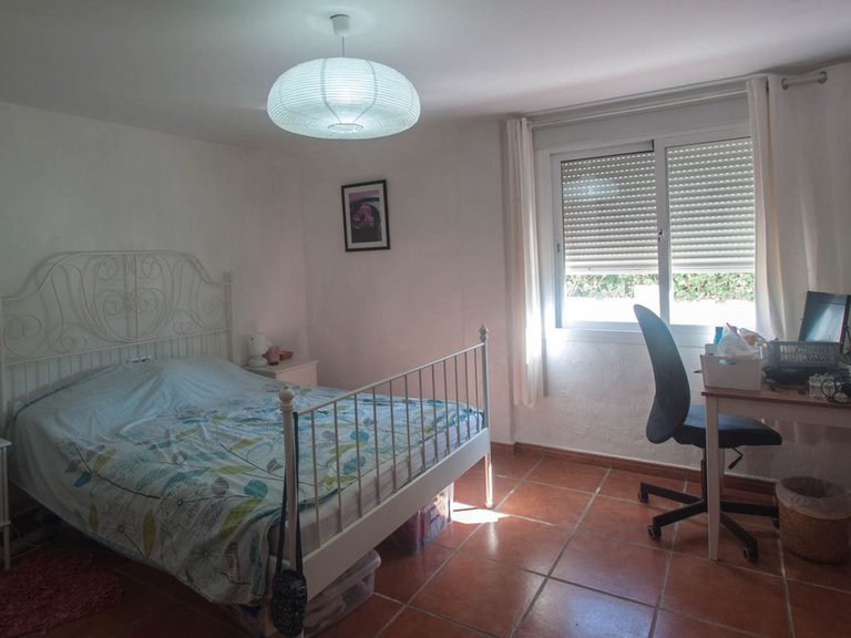 Villa for Sale in Estepona, Malaga 36
