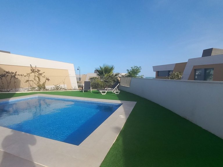 Villa for Sale in El Chaparral, Malaga 2