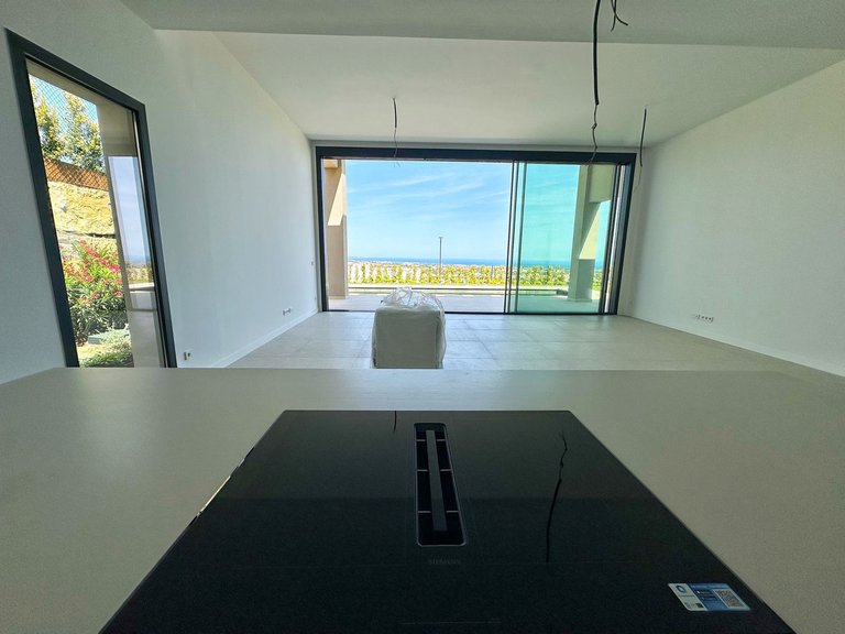 Villa for Sale in Benahavís, Malaga 12