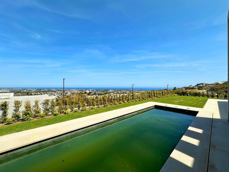 Villa for Sale in Benahavís, Malaga 2
