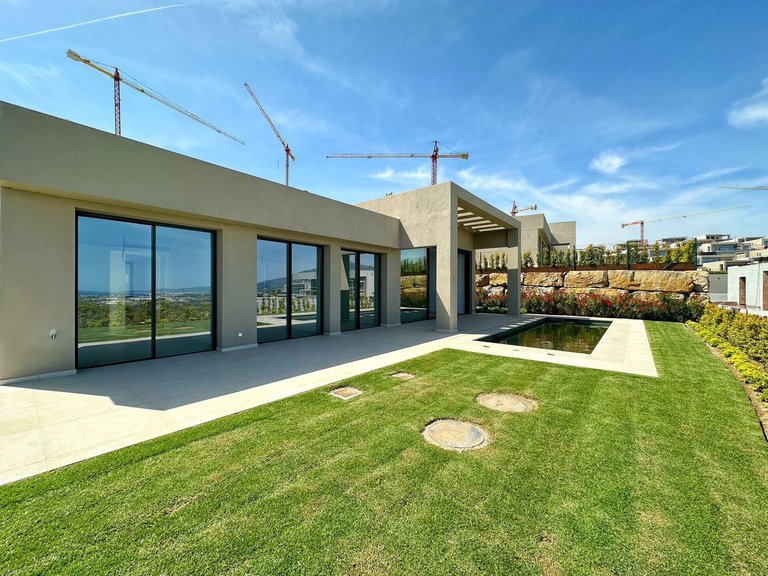 Villa for Sale in Benahavís, Malaga 6
