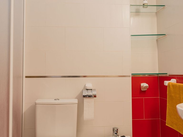 Apartment for Sale in Benalmadena Costa, Malaga 28
