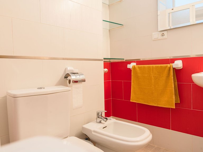 Apartment for Sale in Benalmadena Costa, Malaga 32