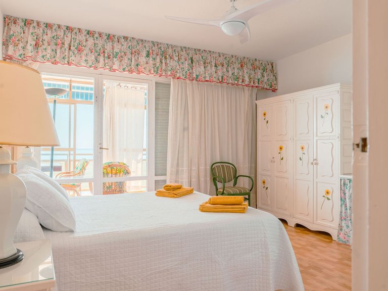 Apartment for Sale in Benalmadena Costa, Malaga 35