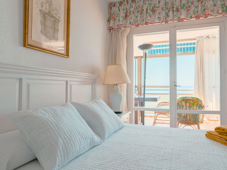 Apartment for Sale in Benalmadena Costa, Malaga 43