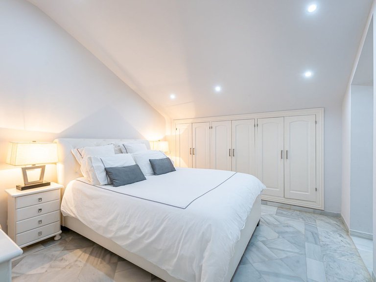 Town House for Sale in Costa del Sol, Nueva Andalucía, Malaga 13