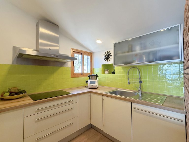 Villa for Sale in Estepona, Malaga 17