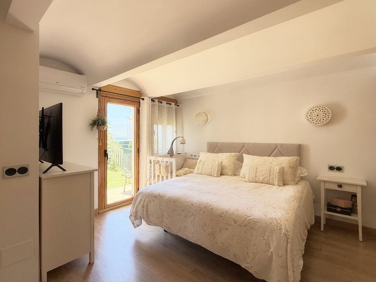 Villa for Sale in Estepona, Malaga 19